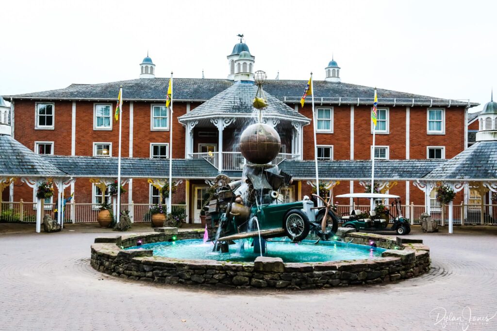 alton towers hotel exterior