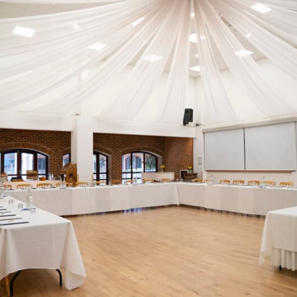 Medium meeting room for hire within Surrey vineyard