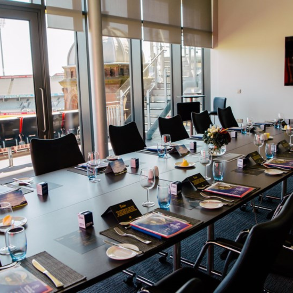 The Boardroom hosts fantastic panoramic views of Manchester city centre, the Peak District and, of course, the famous Emirates Old Trafford pitch.