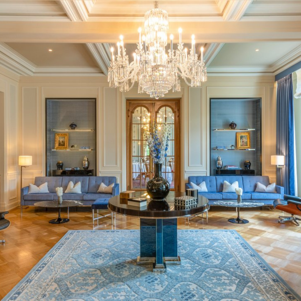 The elegant rooms of the Bel Etage lend themselves well as venues for seminars and meetings