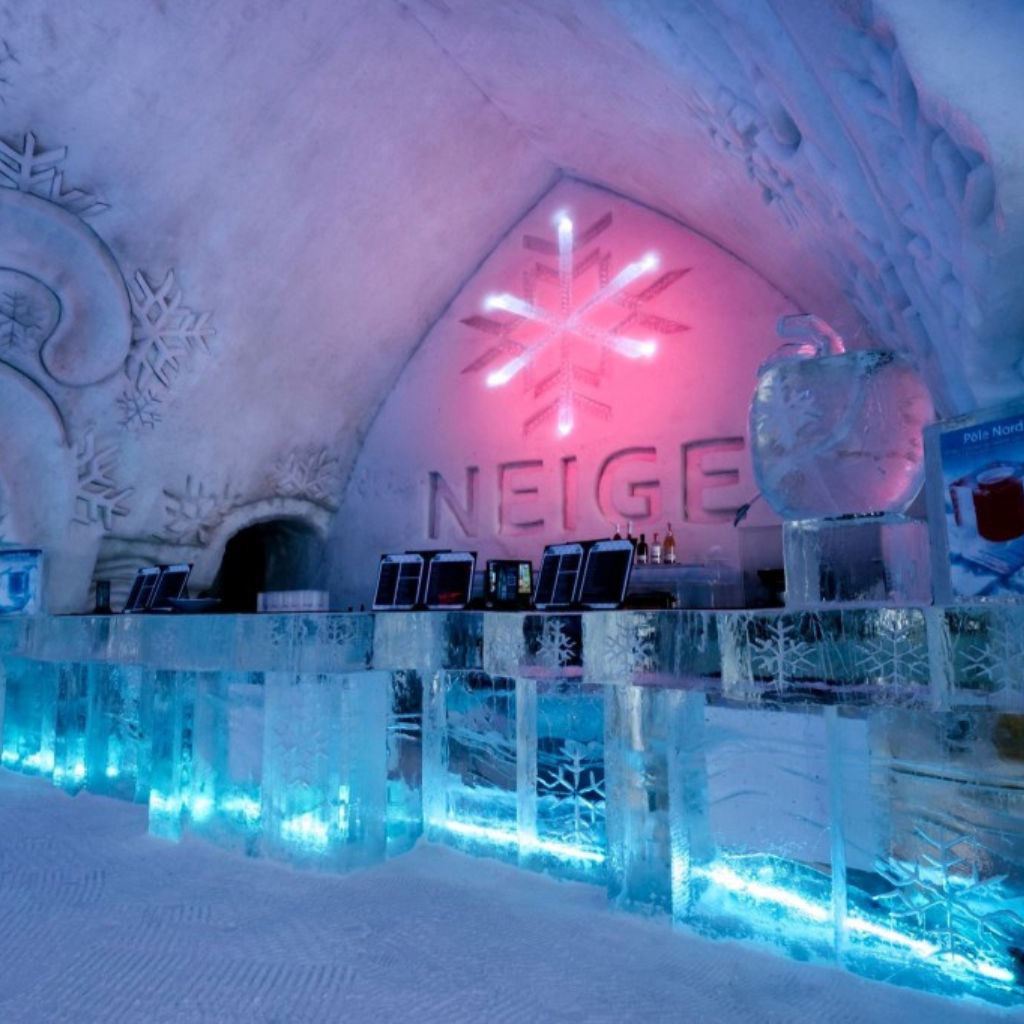 With its majestic snow arches, crystal clear ice sculptures and beautiful rooms, the Hôtel de Glace (ice hotel) offers its guests a one-of-a-kind winter experience