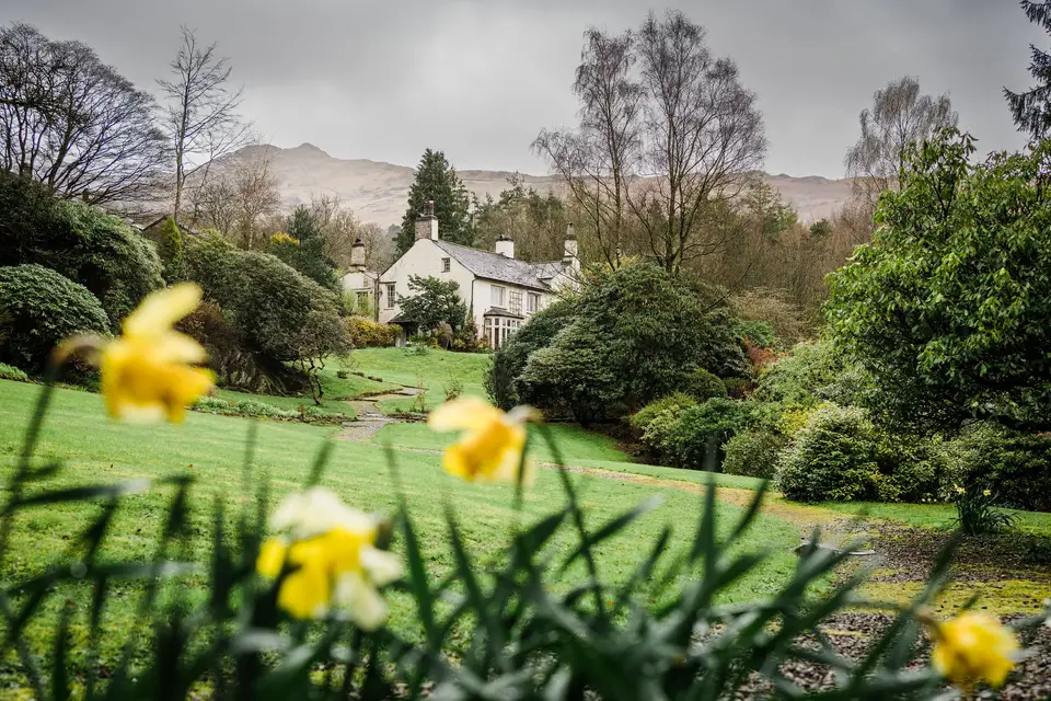 rydal mount garden wedding